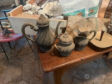 Teiera con accessori