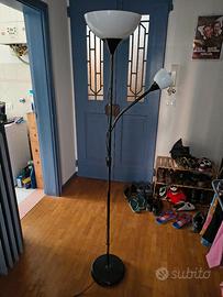 lampada da terra Ikea tagarp 