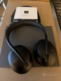 Bose Noise Cancelling Headphone 700 nere
