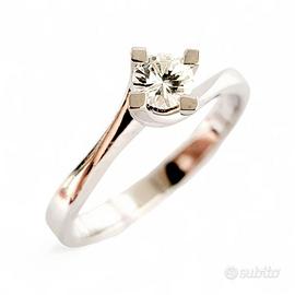 Anello Solitario  valentino  ct 0,30 Oro bianco