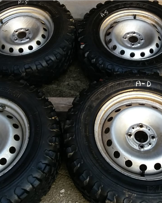 Gomme e cerchi per motoagricola 205/70 R15