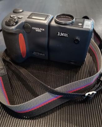 Fotocamera Nikon colpix 990