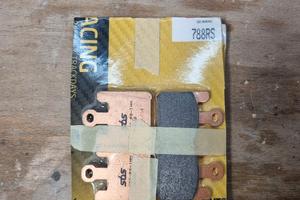 Pastiglie Freno Anteriori SBS 788 RS Sinter Racing