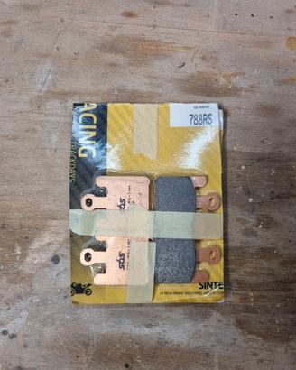 Pastiglie Freno Anteriori SBS KAWASAKI/SUZUKI