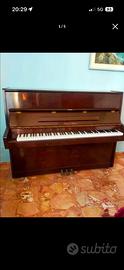 Pianoforte a muro PEARL RIVER