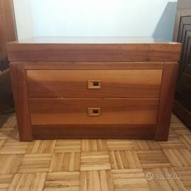 Cassettiera e comodini legno 