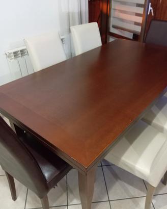 Tavolo in legno
