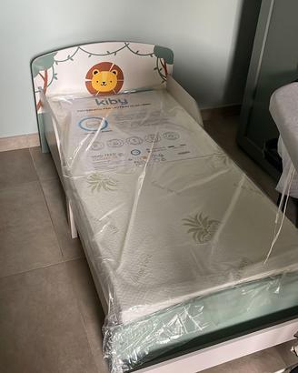 Lettino bimbo con materasso