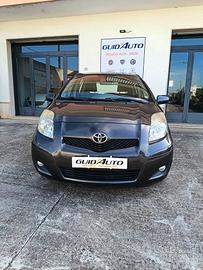 Toyota Yaris 1.0 benzina