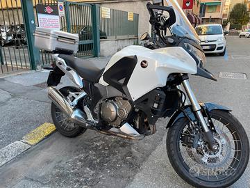 Honda CrossTourer 1200 abs tris valige