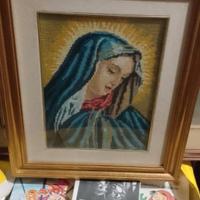 Quadro Madonna fatto a mano all'uncinetto