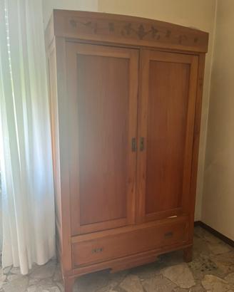 Armadio antiquariato