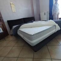 Letto matrimoniale