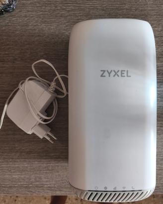 router 4G LTE-A Indoor Zyxel LTE5398-M904.