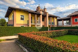 5 LOCALI A GIVOLETTO