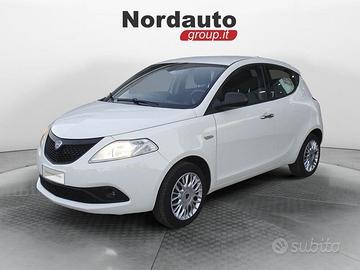 Lancia Ypsilon 3nd SERIE 1.2 69 CV 5 porte Silver