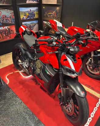 Accessori per Streetfigther v4 e  Panigale v4