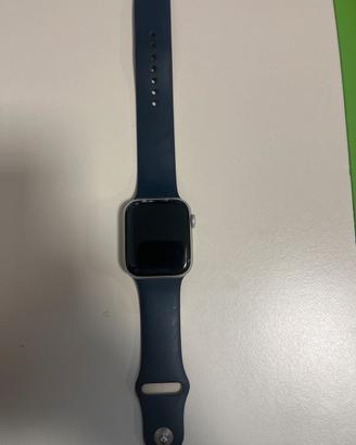 Apple Watch SE 44mm