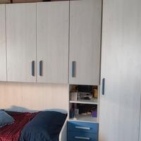Armadiatura con letto incorporato