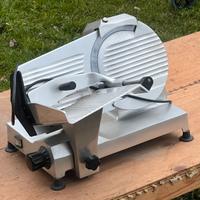 AFFETTATRICE TYPE TGF 220