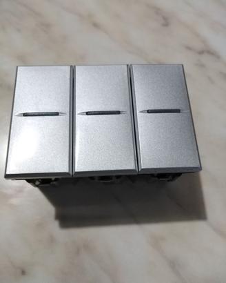 Pulsanti bTicino axolute HC 4003