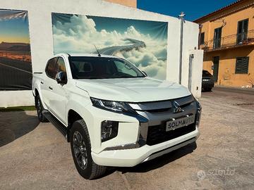Mitsubishi L200 Double Cab Mitsubishi L200 d.cab 2