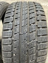 Pneumatici usati invernali 225/40 R19 93/V Kumo