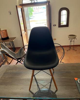 Sedia Eames VITRA