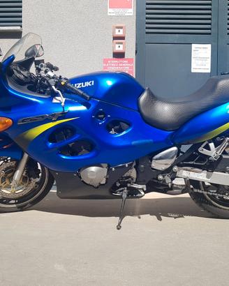Suzuki GSX 600 F