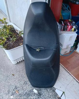 sedile scooter Burgman cc 650
