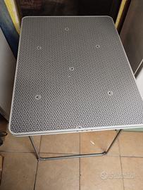 tavolini Pic nic , o campeggio 