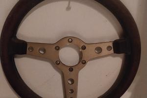 vintage volante MOMO  