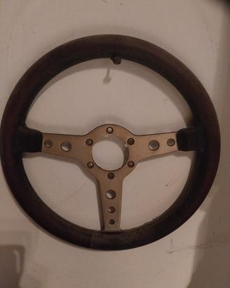 vintage volante MOMO  