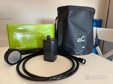 Doccia da campeggio con secchio pieghevole