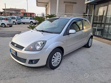Ford Fiesta 1.4 TDCi unico proprietario.