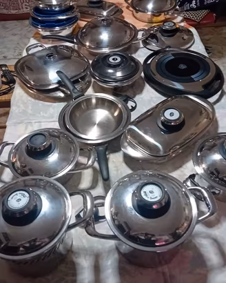 BATTERIA DA CUCINA