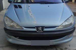 PEUGEOT 206 1.1 5p. XR