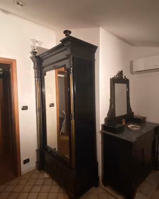 Camera da letto umbertina