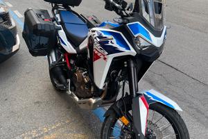 Honda Africa Twin ES 2024