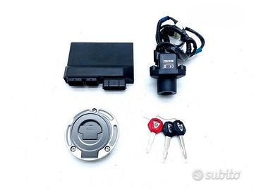 chiavi serrature e Centralina Ecu Yamaha R1 R1M 20