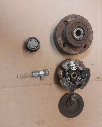 Frizione, tappo piccolo e rubinetto Piaggio Ciao