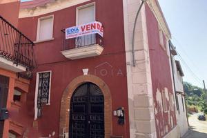 Villa di 2148 m² con 5 locali e box auto a Carinol