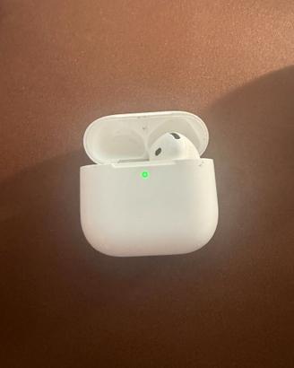 AirPods 4 ANC -  auricolare destro + custodia