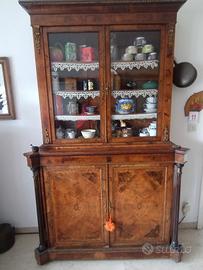 Credenza 