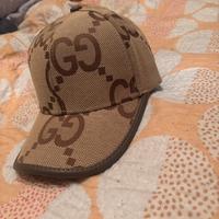 Cappello gucci  jumbo