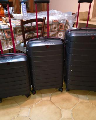 Set valigie roncato NUOVE