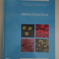 Libro di immunologia