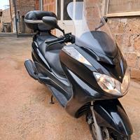 Yamaha Majesty usato
