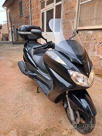 Yamaha Majesty usato