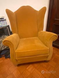 poltrona giallo senape vintage moderniarato
